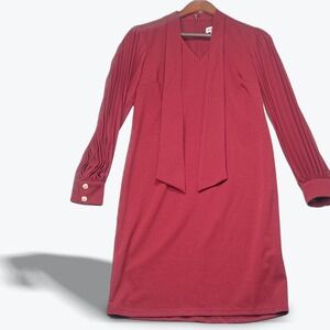 Shelby Palmer Burgundy Red Shift Dress Pleated Sheer Sleeve Scarf Tie Neck 6 NEW